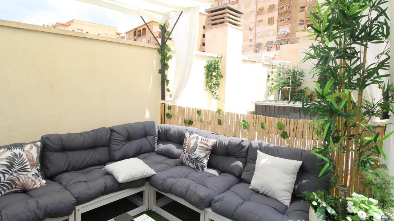 Del Parque Flats Atico Capuchinos Malaga Exterior photo