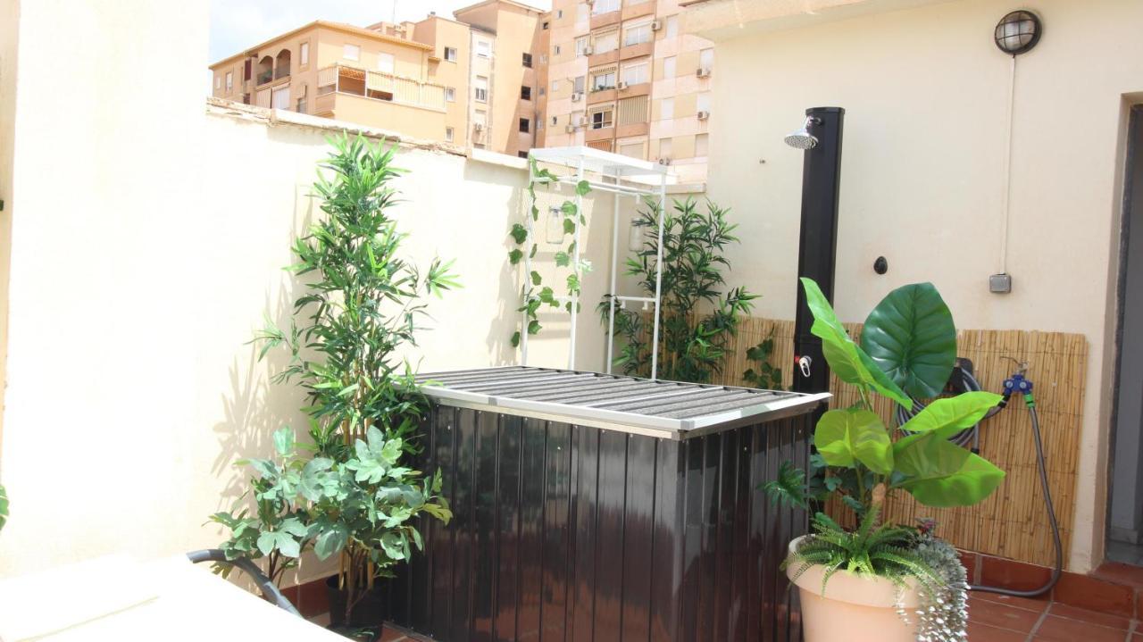 Del Parque Flats Atico Capuchinos Malaga Exterior photo